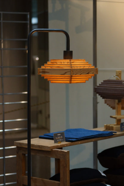 夢淡灯Living Floor Light 「Straight」